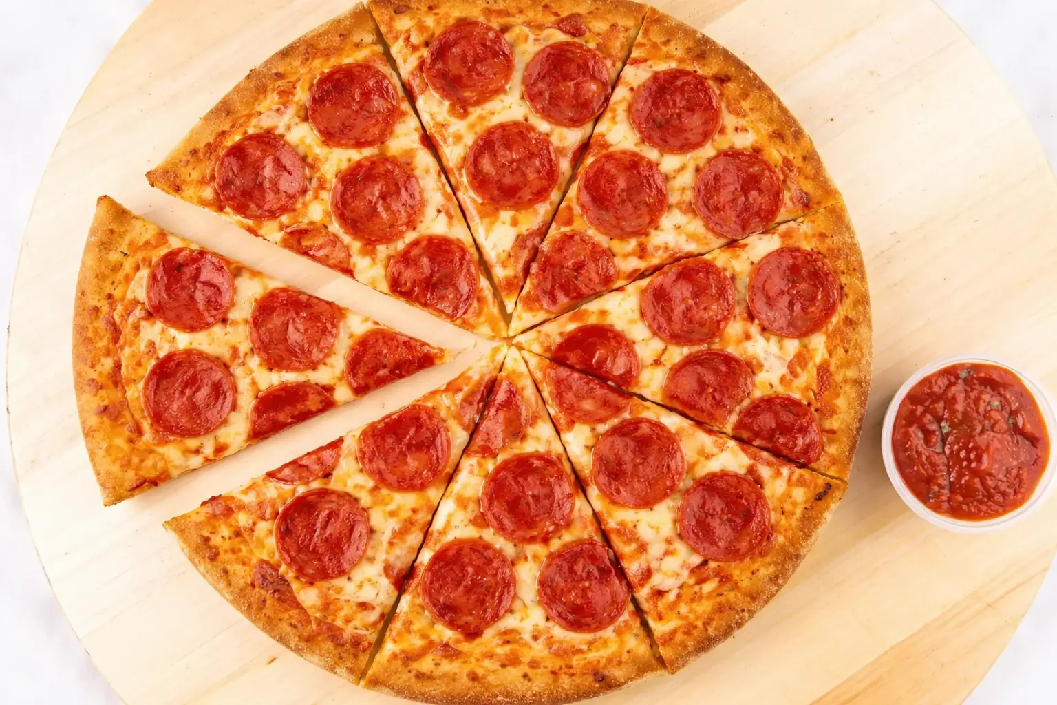 Pizza 3000 family-owned pizzeria in Bowness Calgary